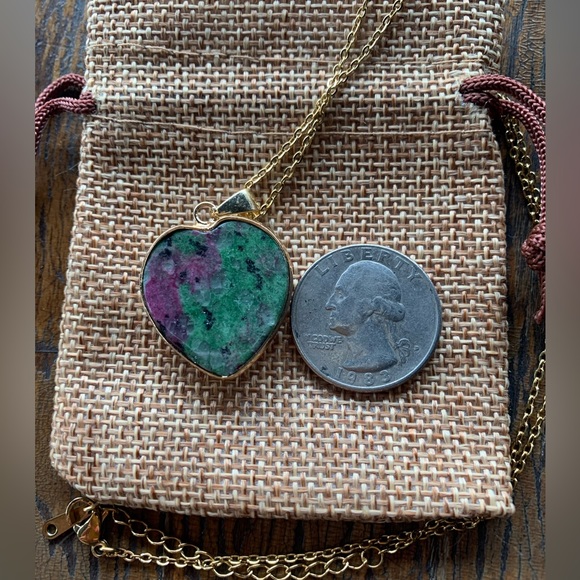Gold plated Ruby Zoisite Crystal Heart with gold plated Stainless Steel Chain - Picture 3 of 3